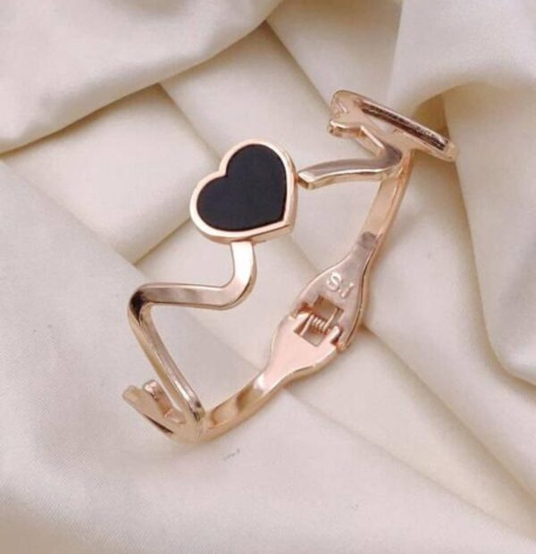 Heart Charm Bracelet – Rose Gold Adjustable Cuff